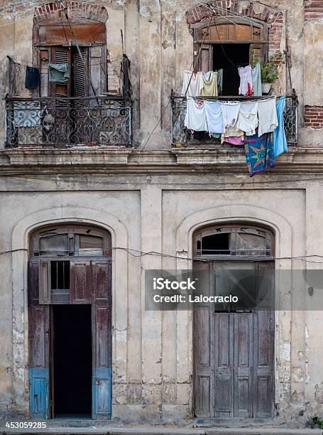 La Habana Foto de stock y más banco de imágenes de Aire libre - Aire libre, Arquitectura exterior, Cuba