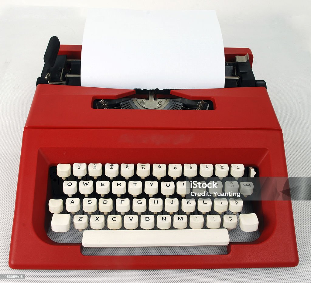 Livro em branco em vermelho Máquina de Escrever - Royalty-free Vermelho Foto de stock