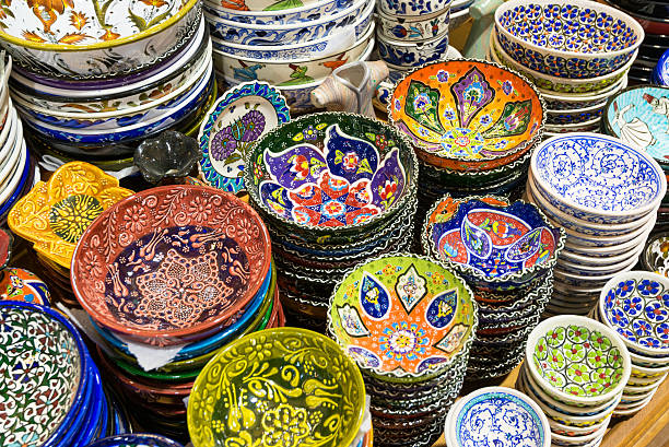 istock Turkish ceramics in the Grand Bazaar, Istanbul 453096379