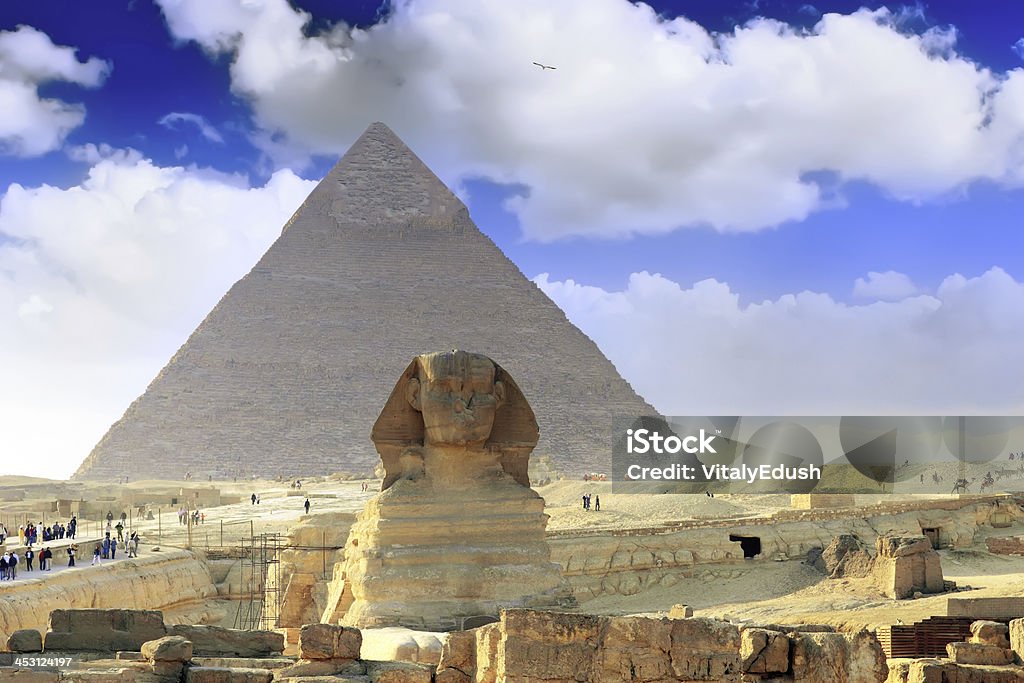 Great Pyramids Kair .Egypt. - Zbiór zdjęć royalty-free (Archeologia)