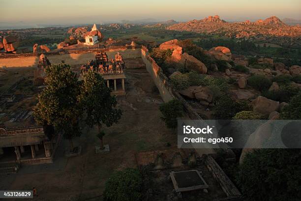 Hampi Foto de stock y más banco de imágenes de Aire libre - Aire libre, Arquitectura, Arquitectura exterior