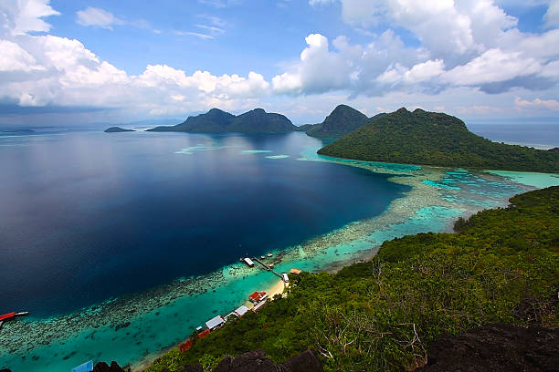 istock Bohey Dulang, Semporna Island 453135645