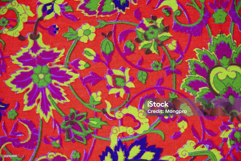style thaïlandais de tapis colorés péruviens surface à proximité. - Photo de Abstrait libre de droits