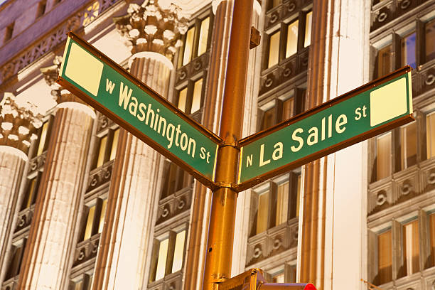 istock Intersection of Washington and La Salle 453146995
