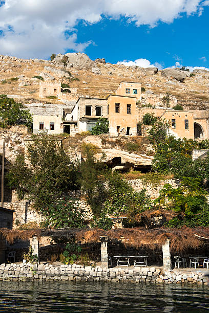 Sunken City Sunken Village Savasan in Halfeti, Sanliurfa, Turkey. rumkale stock pictures, royalty-free photos & images