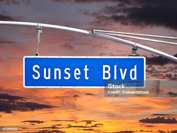 Sunset Blvd Overheadstreetschild Mit Sonnenuntergang Himmel Stockfoto und mehr Bilder von Sunset Boulevard