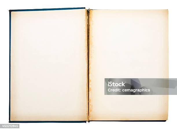 Foto de Bloco De Papel Vintage Isolado e mais fotos de stock de Caderno de Anotação - Caderno de Anotação, Couro, Aberto