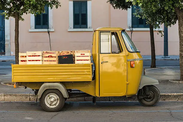 Mobile tomato store in Italy