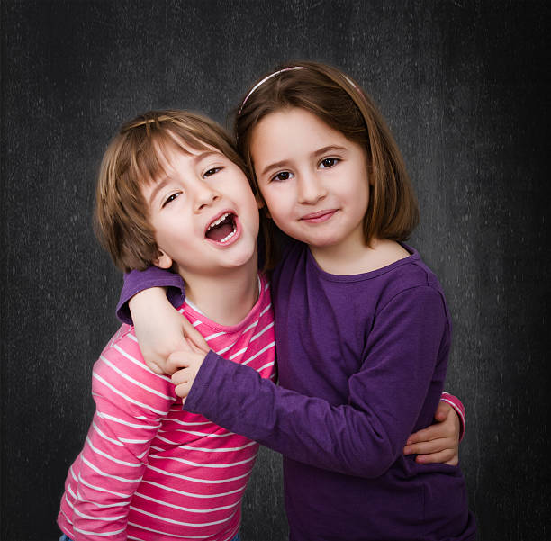 istock sister in love 453272343
