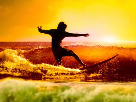 Master surf. Artistic post production.