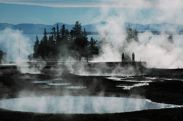 hot springs al mattino - natural basin foto e immagini stock