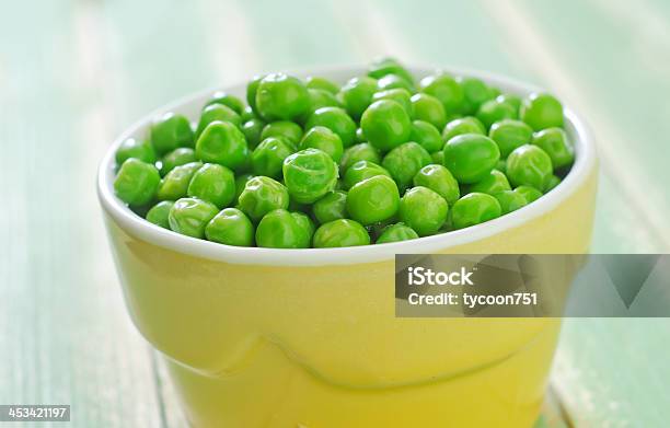 Peas Stock Photo - Download Image Now - Agriculture, Backgrounds, Bean