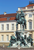 statue-friedrich-wilhelm-i-berlin.jpg?b=1&s=170x170&k=20&c=A-8BkxjJiS3jUx6UMV8f5qGqt-UdzgBHMbw8Ybt8S54=