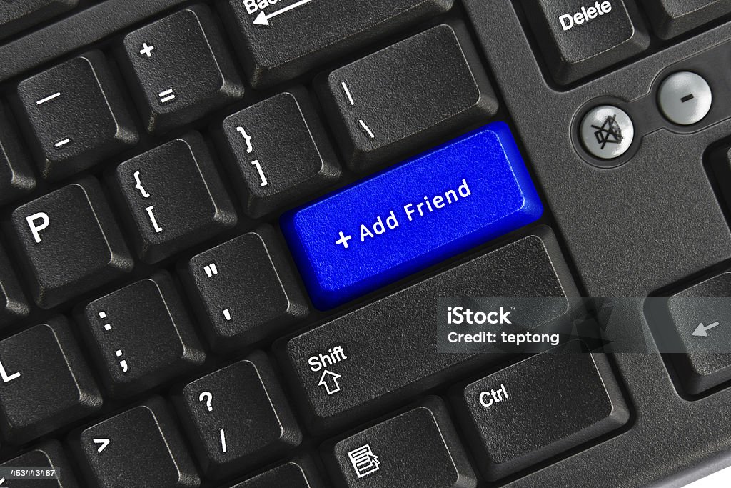 Adicionar amigo chave no computador teclado - Foto de stock de Amizade royalty-free