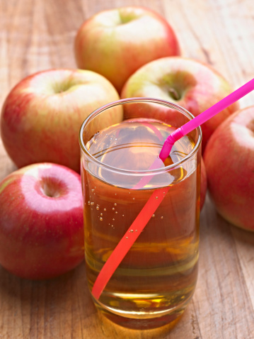 Apple Juice with fresh Apple.