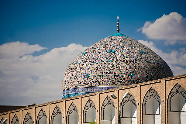 istock Sheikh Lotfollah Mosque in Isfahan, Iran 453486737