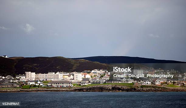 Foto de Lerwick Ilhas Shetland Vista Do Oeste Da Knab e mais fotos de stock de Apartamento - Apartamento, Casa, Cidade