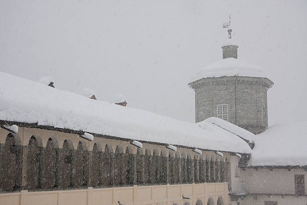 istock church in a snowy day 453501987