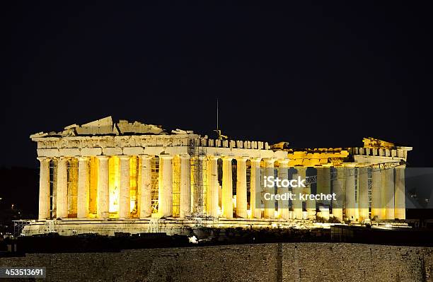 Partenão Em Atenas Grécia - Fotografias de stock e mais imagens de Antigo - Antigo, Antiguidades, Arcaico