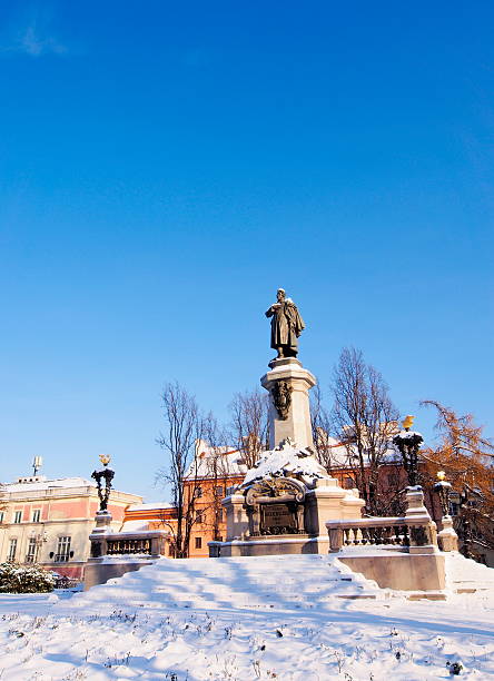 istock Adam Mickiewicz Monument in Warsaw 453533893