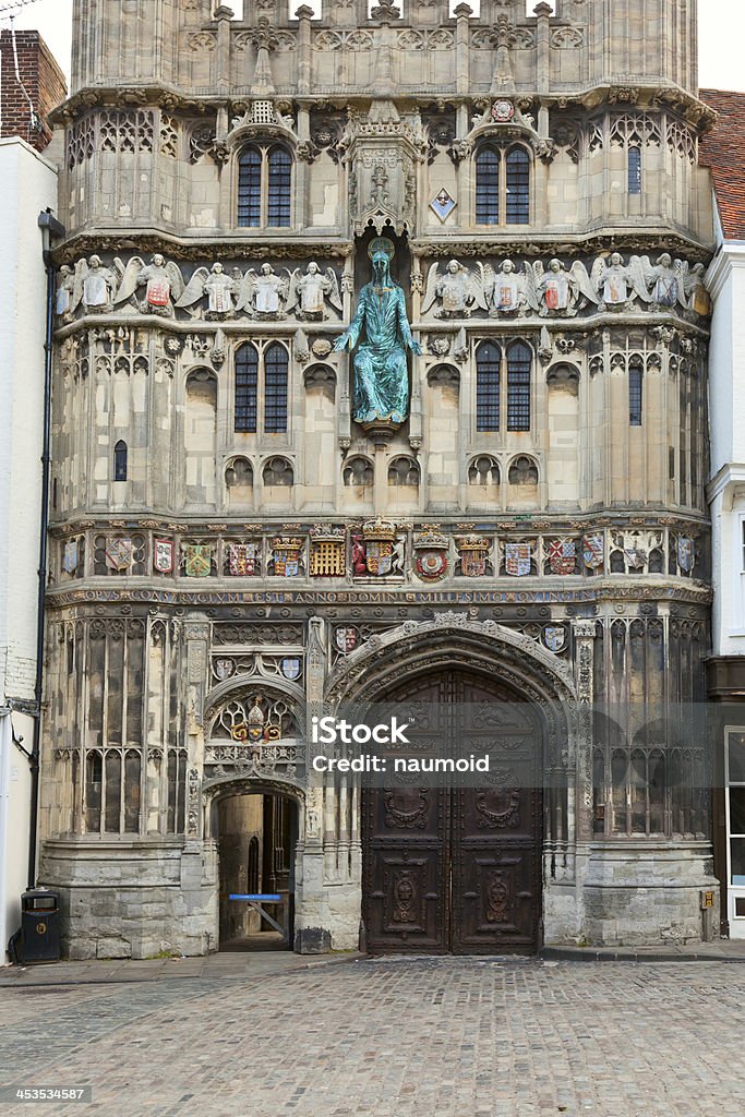 Canterbury catedral de entrada - Foto de stock de Anglicano libre de derechos