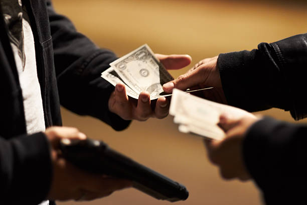 istock Sealing the deal 453568617