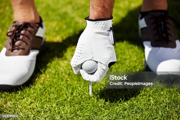 Foto de Hoje É Seu Dia e mais fotos de stock de Bola de Golfe - Bola de Golfe, Tee, Vista de Cima