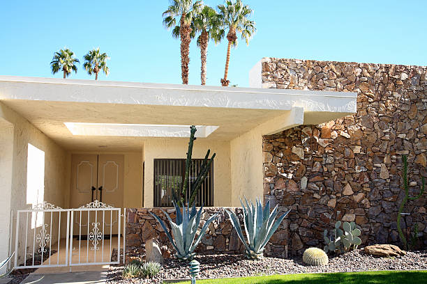 istock Architecture And Xeriscaping Of A Mid Century Home 453611325