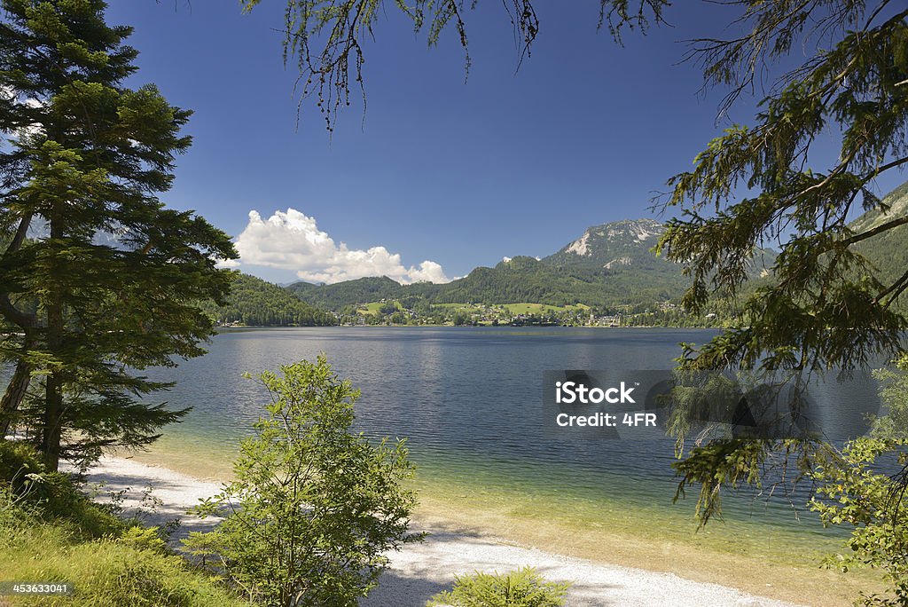 Lago Altaussee, Ausseerland, Salzkammergut, Áustria - Royalty-free Ajardinado Foto de stock