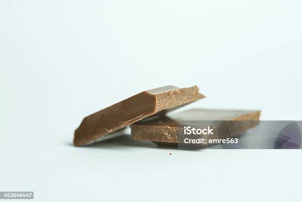 Chocolate De Leite Partes - Fotografias de stock e mais imagens de Alimentação Não-saudável - Alimentação Não-saudável, Bloco, Castanho