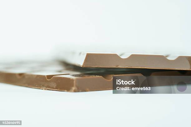 Milk Chocolate Bar Stockfoto und mehr Bilder von Bildschärfe - Bildschärfe, Block - Form, Braun