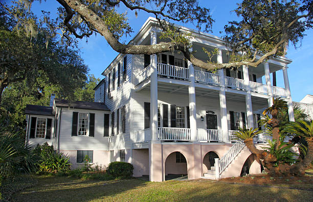 istock House on Bay Street 453780275