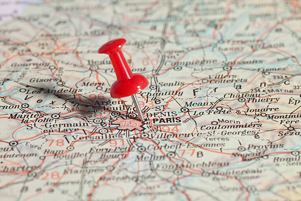 istock traveling in the report 453781909