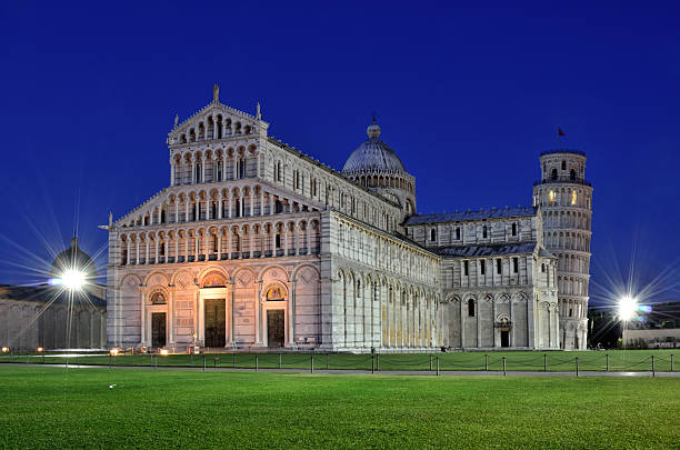 istock Cathedral of Pisa and Leaning Tower 453804183