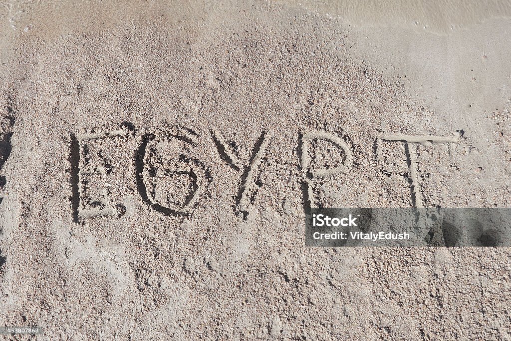 Inscription'Égypte sur une plage de sable fin. - Photo de Asie de l'Ouest libre de droits