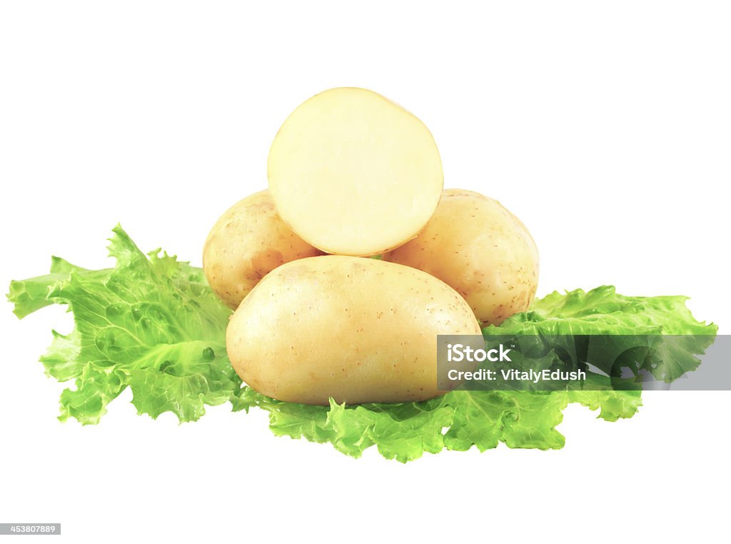 Młody ziemniaki, ozdabiając sałaty. Puste - Zbiór zdjęć royalty-free (Amyloid)