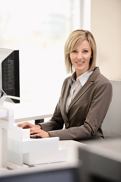 istock Beautiful mature business woman 453847577