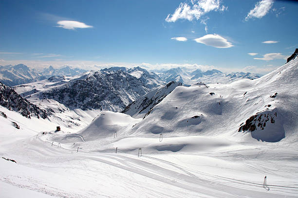 Davos Parsenn Parsenn is a ski resort above Davos and belongs to the winter sports area Davos Klosters Mountains. graubunden canton photos stock pictures, royalty-free photos & images