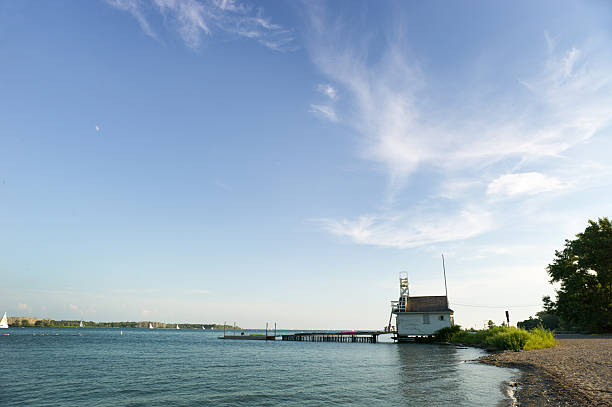istock Ontario Lake Lifeguard House 453891907