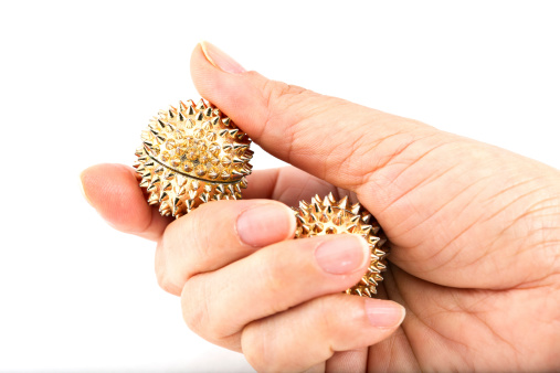 Magnetic Hand Accupunture Massager Needle Ball.