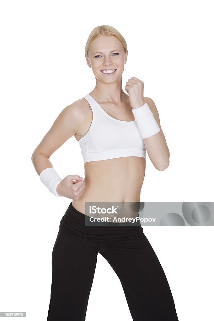 Красивая женщина, наслаждаясь Zumba Fitness - Стоковые фото Aerobics роялти-фри