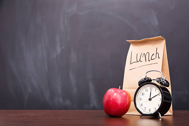 torna a scuola - lunch foto e immagini stock