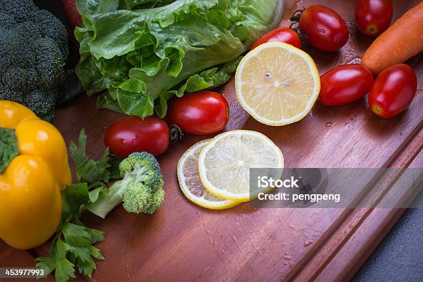 Vegetarische Speisen Stockfoto und mehr Bilder von Artischocke - Artischocke, Aubergine, Blatt - Pflanzenbestandteile