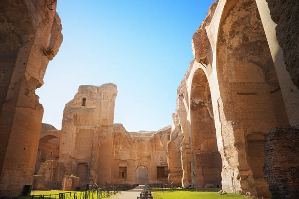 thermae de caracalla - ancient rome ancient past architecture imagens e fotografias de stock