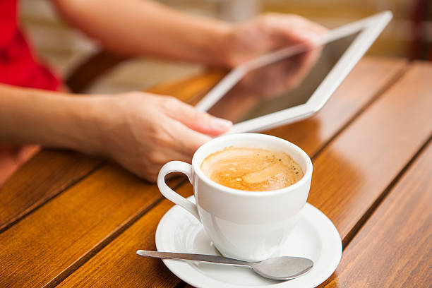 istock Businesswoman uses digital tablet 454048163