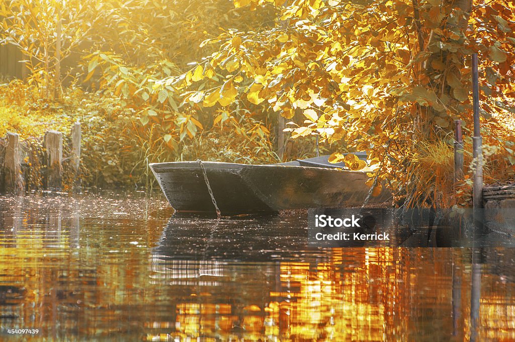 fall river Landschaft mit grünen Wald im Spreewald/Deutschland - Lizenzfrei Herbst Stock-Foto