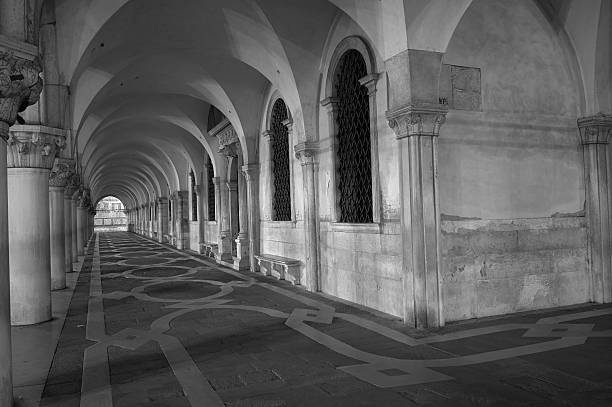 istock The Light of Venice Long exposure By Night. 454141275