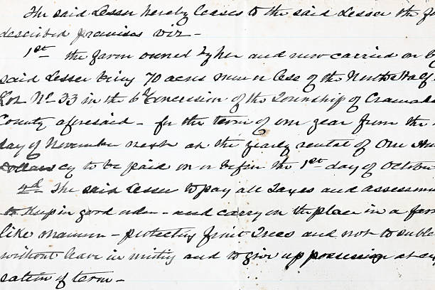 histórico texto jurídico texto del guión - note pad paper letter old fotografías e imágenes de stock