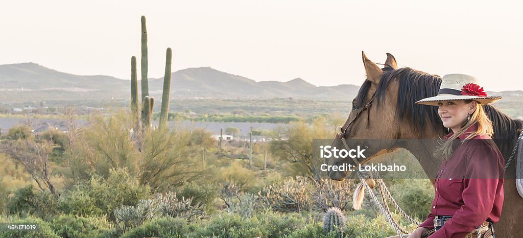 Horsewoman Vista - Стоковые фото Аризона - Юго-запад США роялти-фри