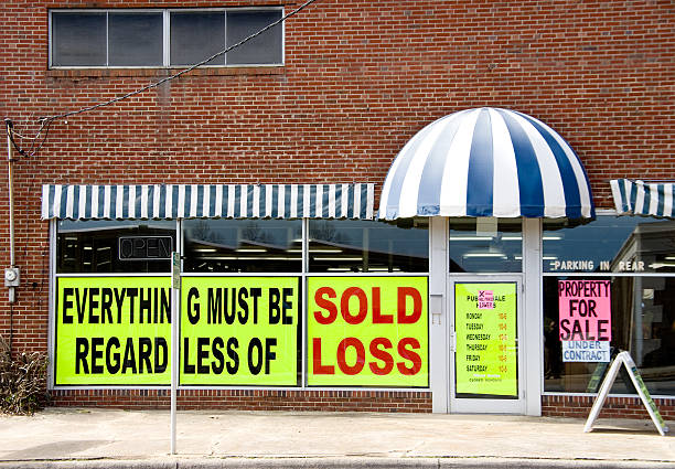 istock Going Out of Business 454173769